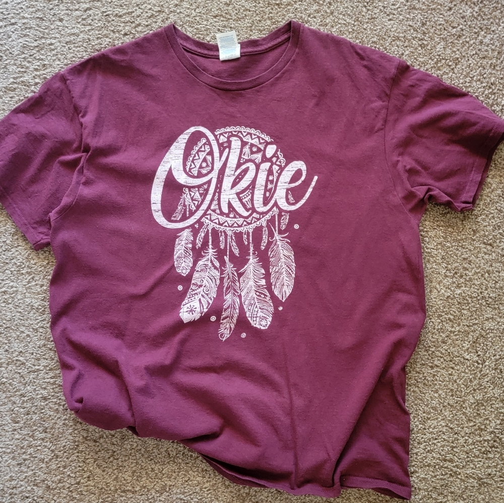 🎈2for$10🎈 Okie tee with dream catcher